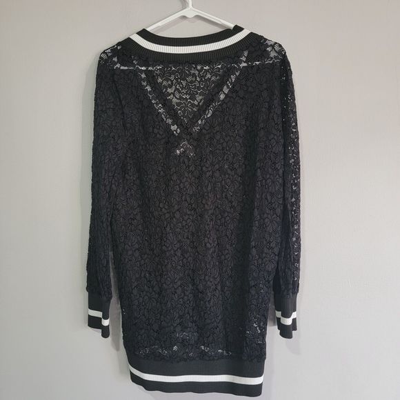 Zara Woman Long Lace Sweatshirt V Neck  Black White Long Sleeve‎ Size XS - Picture 2 of 6